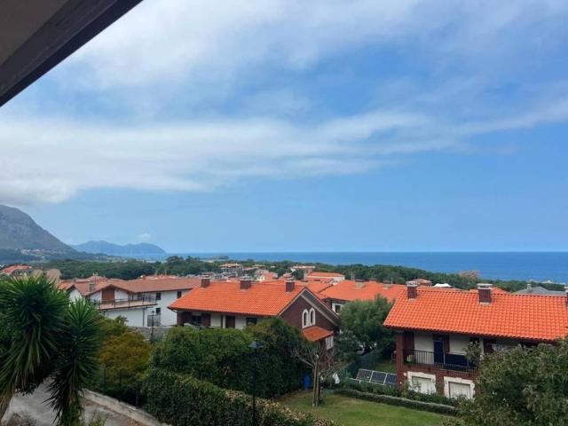 Casa en venta en Castro-urdiales, Cantabria