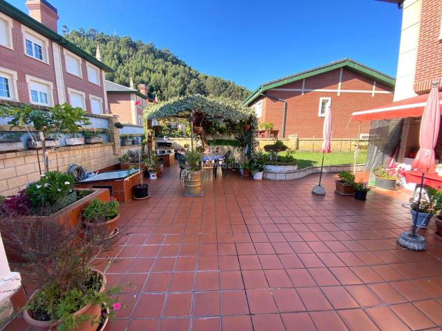 Casa en venta en Casco Histórico, Castro-urdiales