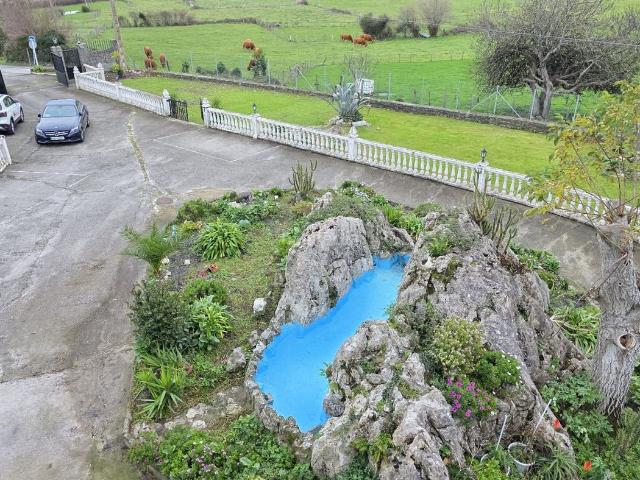 Casa en venta en Casco Histórico, Castro-urdiales