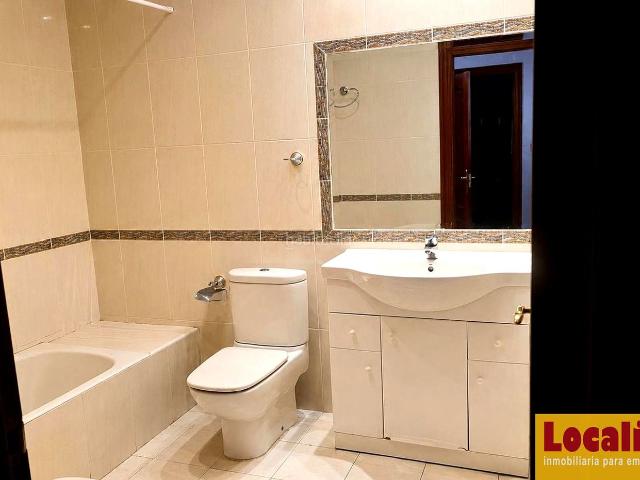 Casa en venta en Casco Histórico, Castro-urdiales
