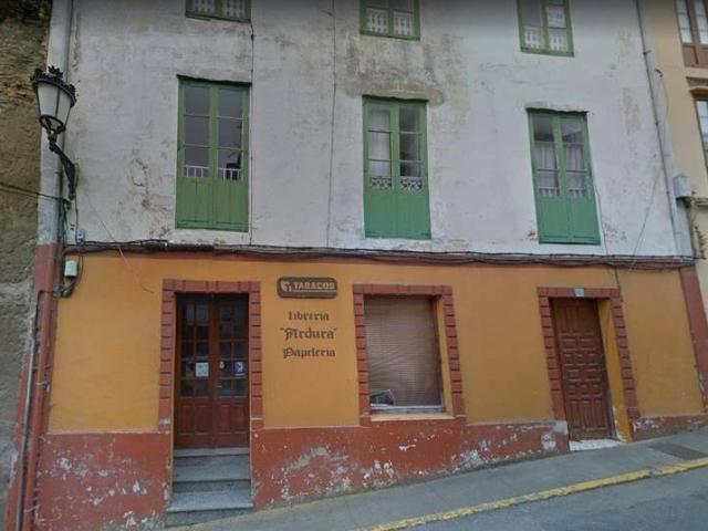 Casa en venta en As Barreiras, Castropol