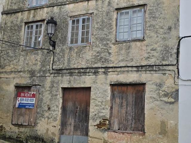 Casa en venta en Granda, Castropol