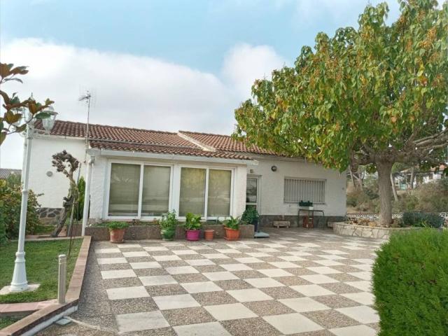 Casa en venta en Catadau