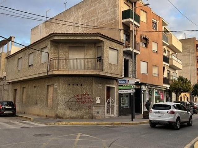Casa en venta en Catral
