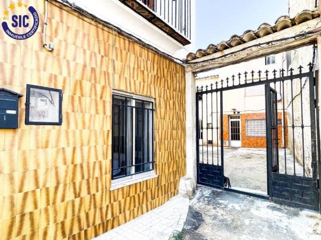 Casa en venta en La Plana de Utiel-Requena, Valencia