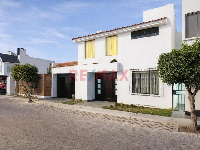 Casa venta en Cayma, Caima