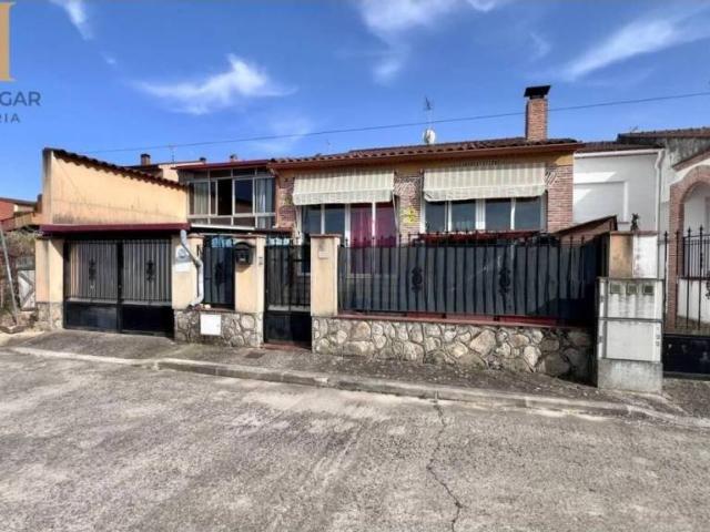 Casa en venta en Cazalegas, Castilla-La Mancha