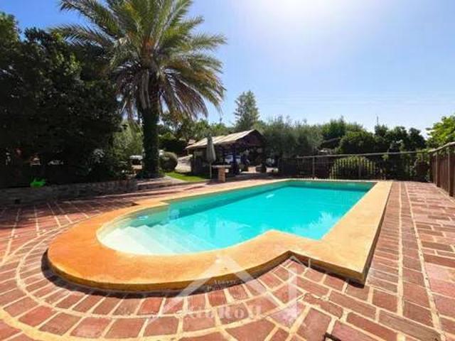 Casa en venta en Cazalla De La Sierra, Andalucía