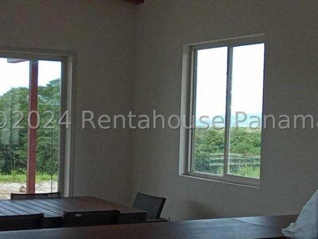 Casa en Venta en Cañas Los Santos 249 m2. 3 hab