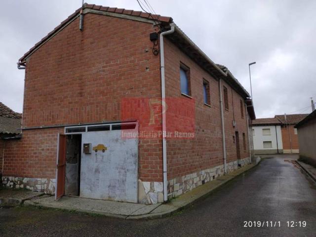 Casa en venta en Cea, Castilla y León