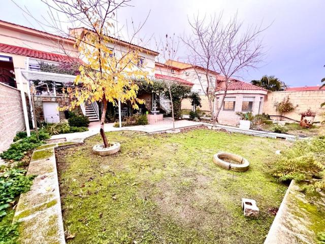 Casa en venta en Cedillo Del Condado, Castilla-La Mancha