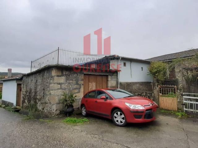 Casa en venta en A Bola, Ourense