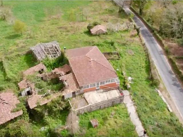 Casa en venta en A Bola, Ourense