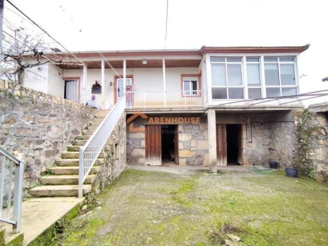 Casa en venta en Celanova