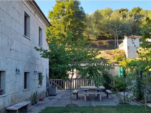 Casa en venta en Ponteareas, O Condado