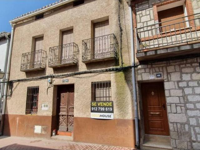 Casa en venta en Cenicientos, Madrid