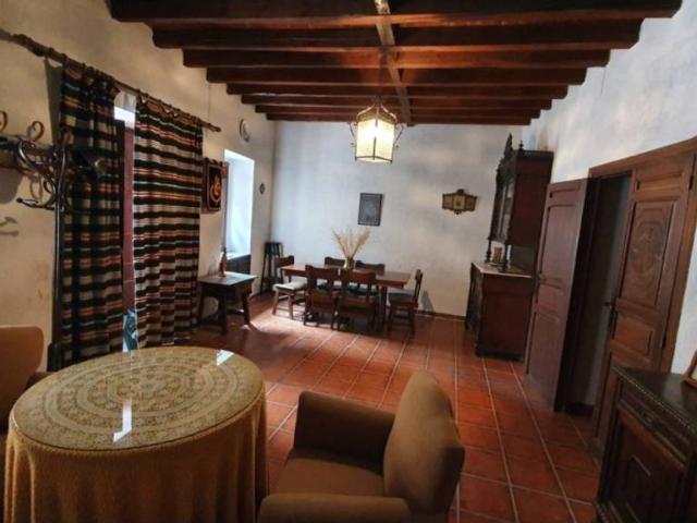 Casa en venta en Cenicientos, Madrid