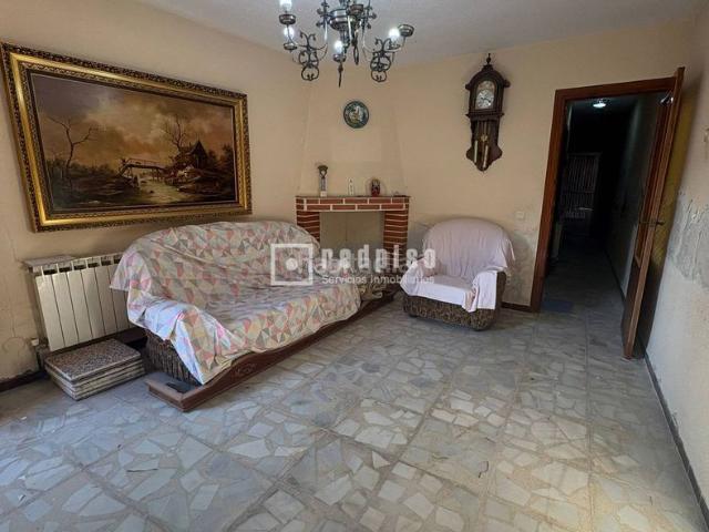 Casa en venta en Cenicientos, Madrid