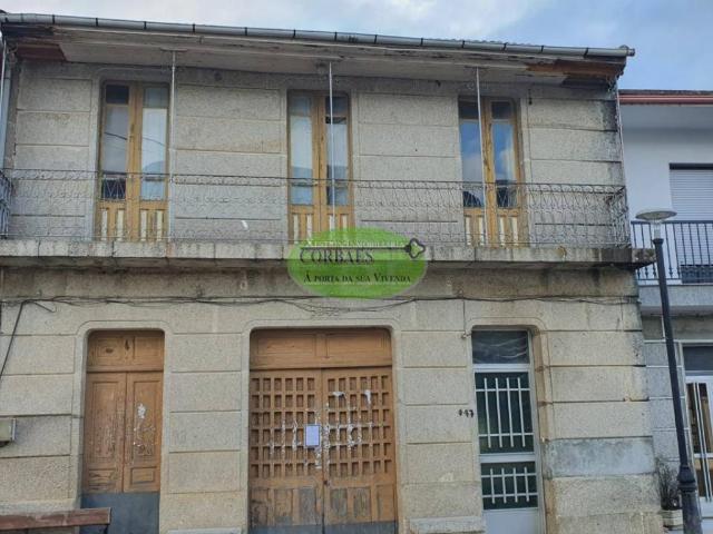 Casa en venta en Cenlle