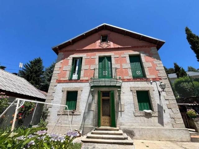 Casa en venta en Cercedilla