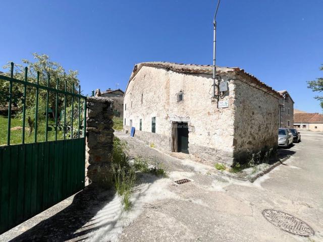 Casa en venta en Cerezo De Abajo, Castilla y León