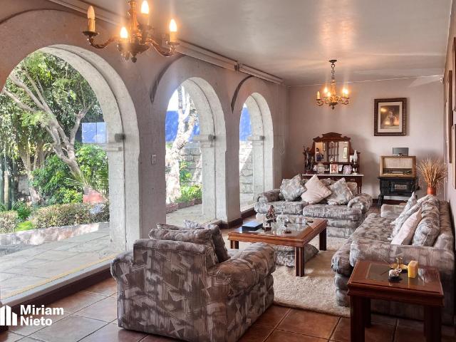 Casa venta en Cerro Colorado