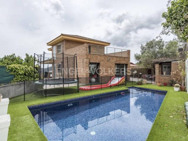 Casa en venta en Cervelló