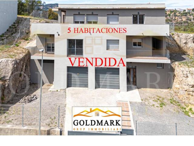 Casa en venta en Cervelló