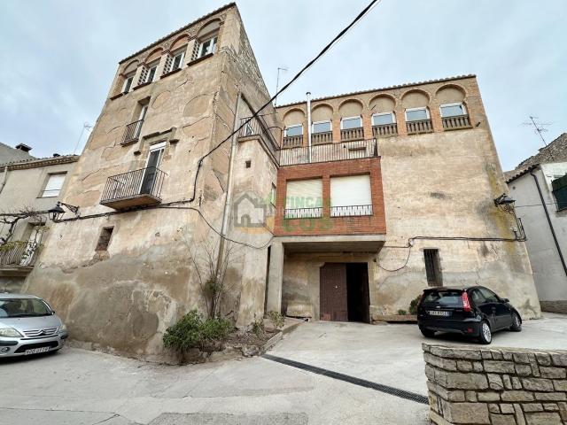 Casa en venta en Cervera, Segarra
