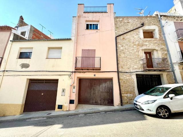 Casa en venta en Cervera Del Maestre
