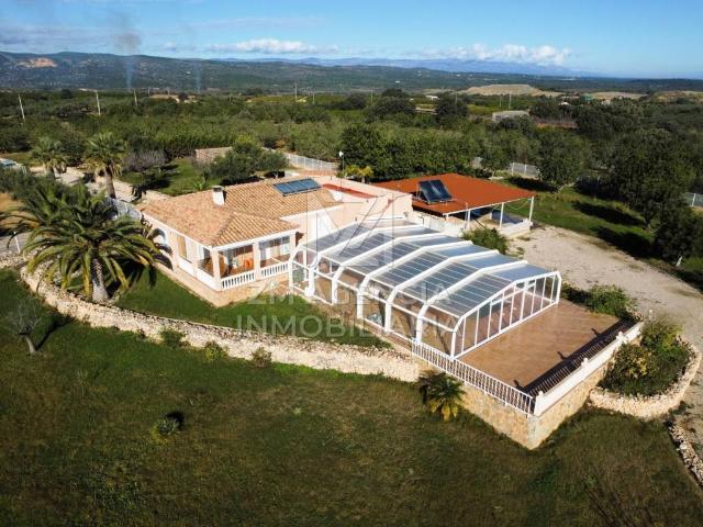 Casa en venta en Cervera Del Maestre