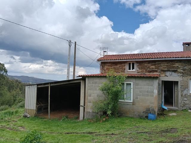 Casa en venta en Oza Cesuras, Betanzos