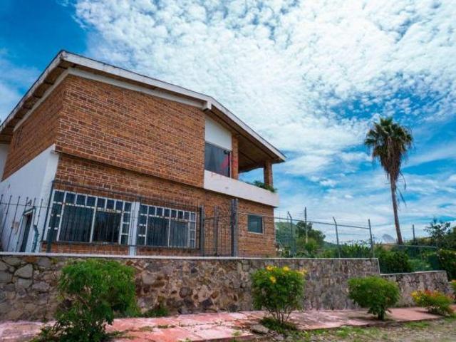 CASA EN VENTA EN CHAPALA, JALISCO