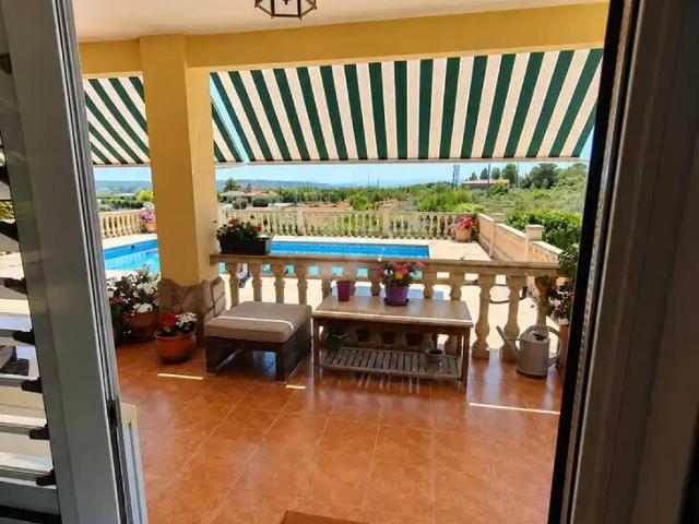 Casa en venta en Chella, València / Valencia