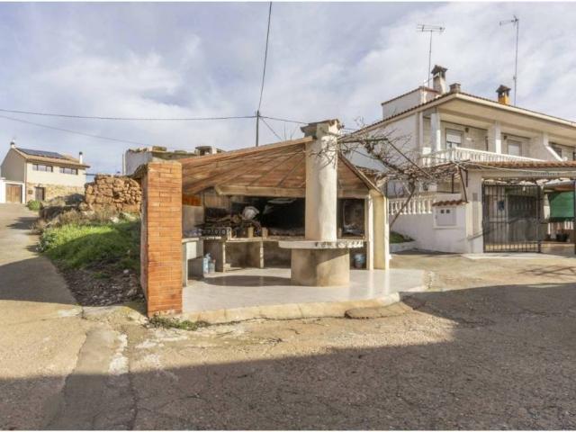 Casa en venta en Chelva, València / Valencia