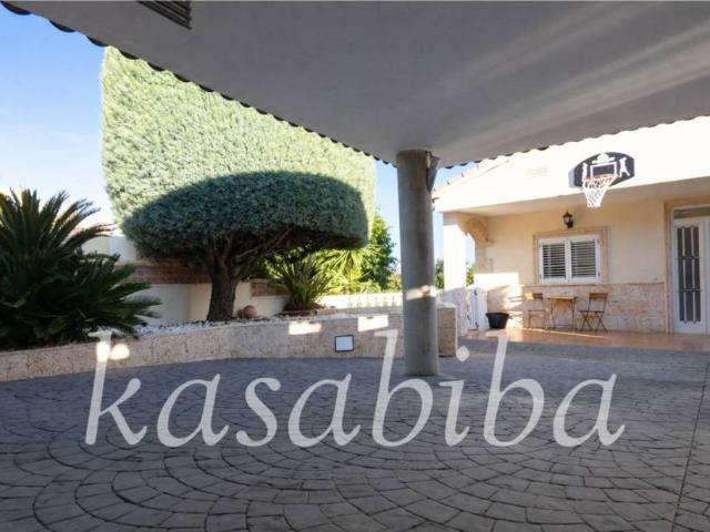 Casa en venta en La Hoya de Buñol, Valencia