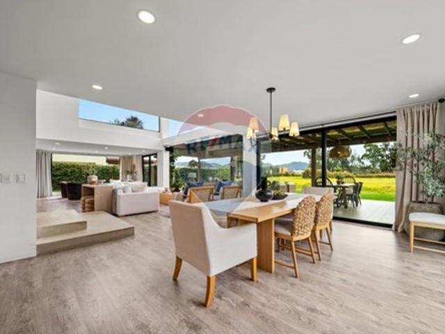 Casa En Venta En Chia En San Jacinto V163503