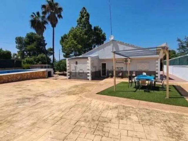 Casa en venta en La Hoya de Buñol, Valencia