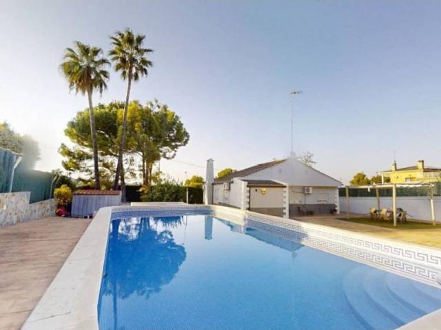 Casa en venta en La Hoya de Buñol, Valencia