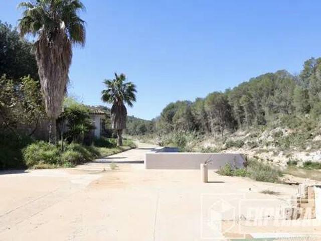Casa en venta en La Hoya de Buñol, Valencia