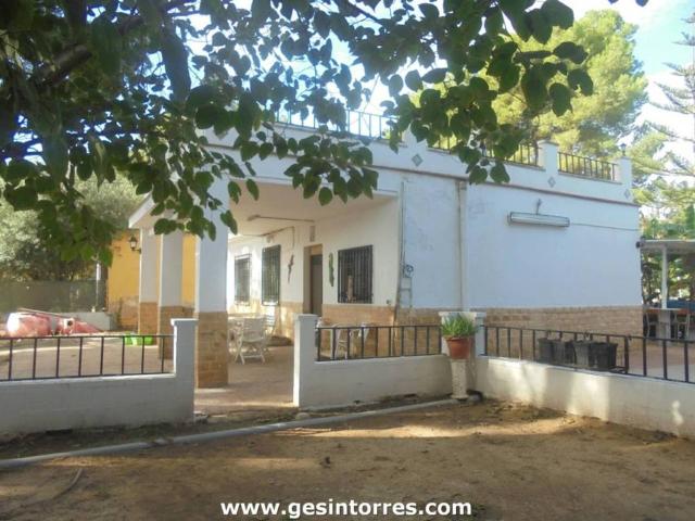 Casa en venta en Chiva