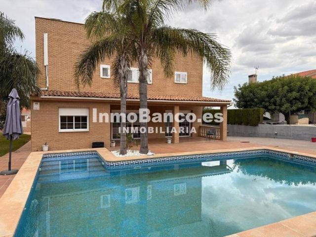 Casa en venta en La Hoya de Buñol, Valencia