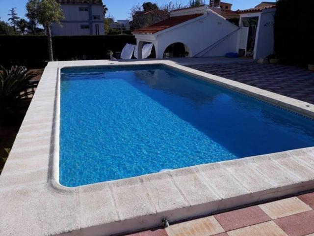 Casa en venta en La Hoya de Buñol, Valencia