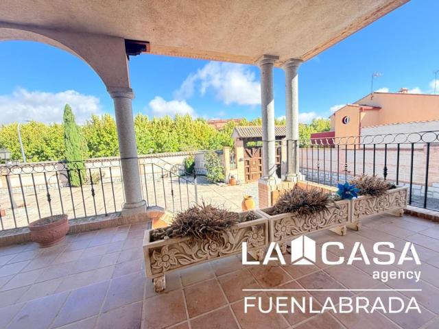 Casa en venta en Chozas De Canales, Castilla-La Mancha