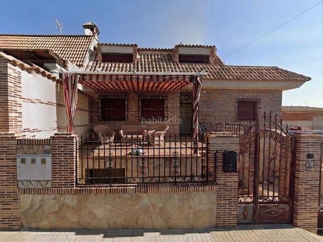 Casa en venta en Chozas De Canales, Castilla-La Mancha