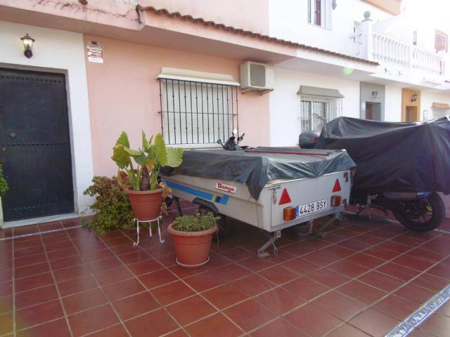 Casa en venta en Chucena
