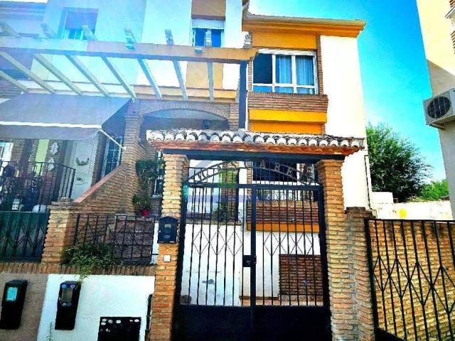 Casa en venta en Churriana De La Vega
