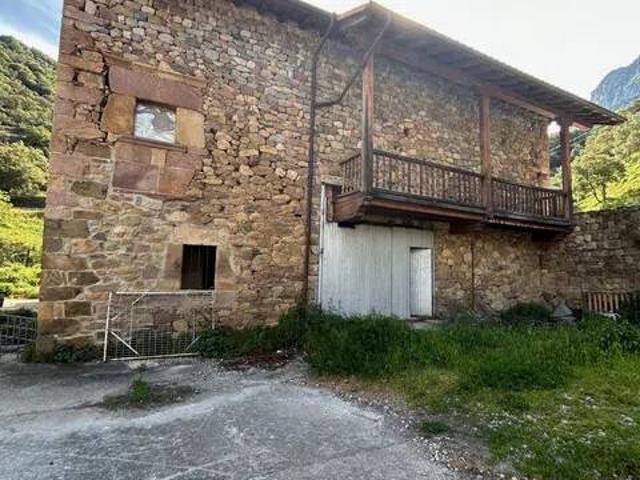 Casa en venta en Cillorigo De Liébana, Cantabria