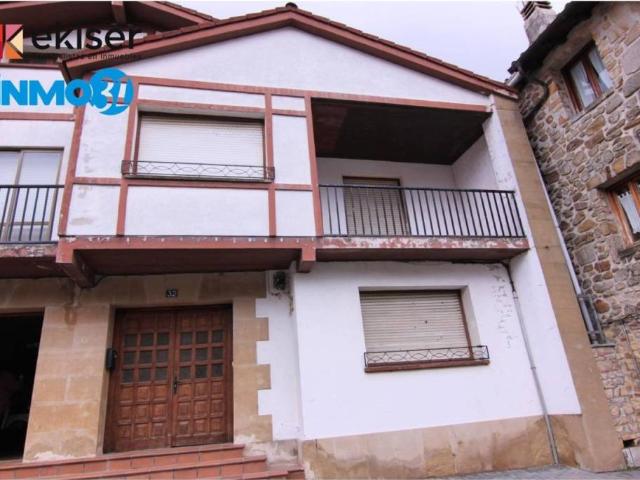 Casa en venta en Ziordia, Navarra