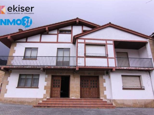 Casa en venta en Sakana, Navarra